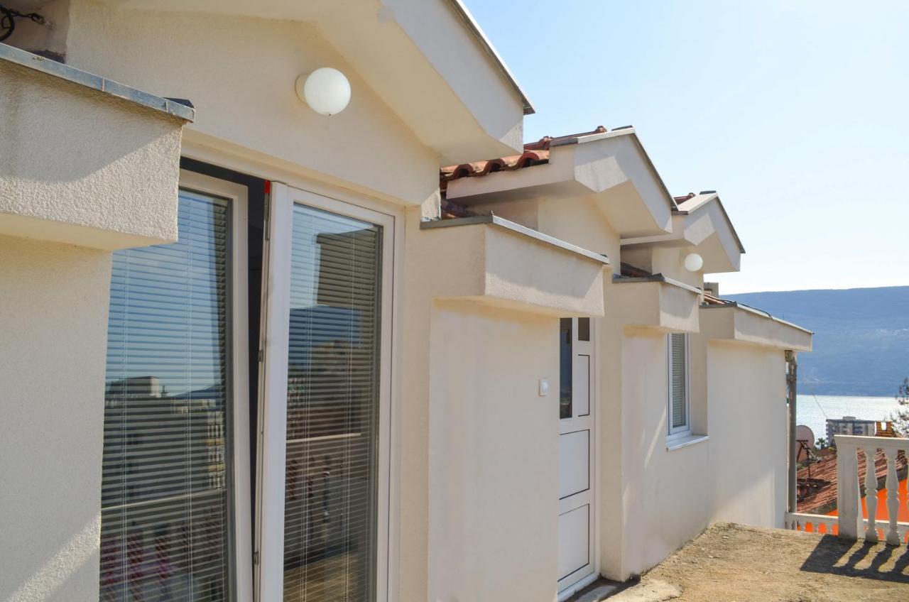 Viktor Apartment Herceg Novi Bagian luar foto